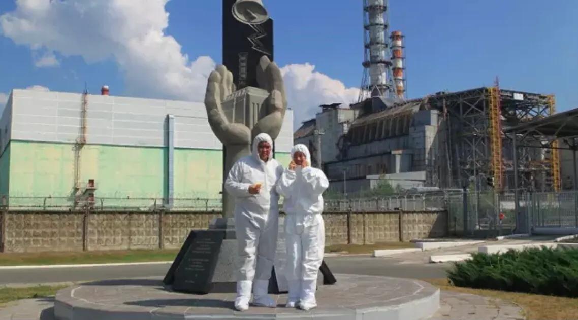 夫妻环球旅行张昕宇梁红侣行,张昕宇梁红夫妇环球旅行纪录片