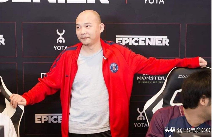 刀圈二三事:剑圣面具下长牙大胡子;小卡尔有了小冰女还会远吗