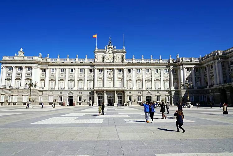 葡萄牙和西班牙哪个值得旅游,西班牙和葡萄牙旅游区别