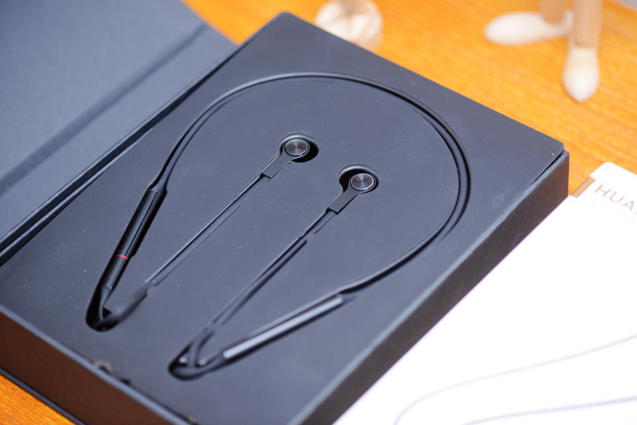 华为耳机freelacepro与freelace,华为降噪耳机freelacepro值得买吗