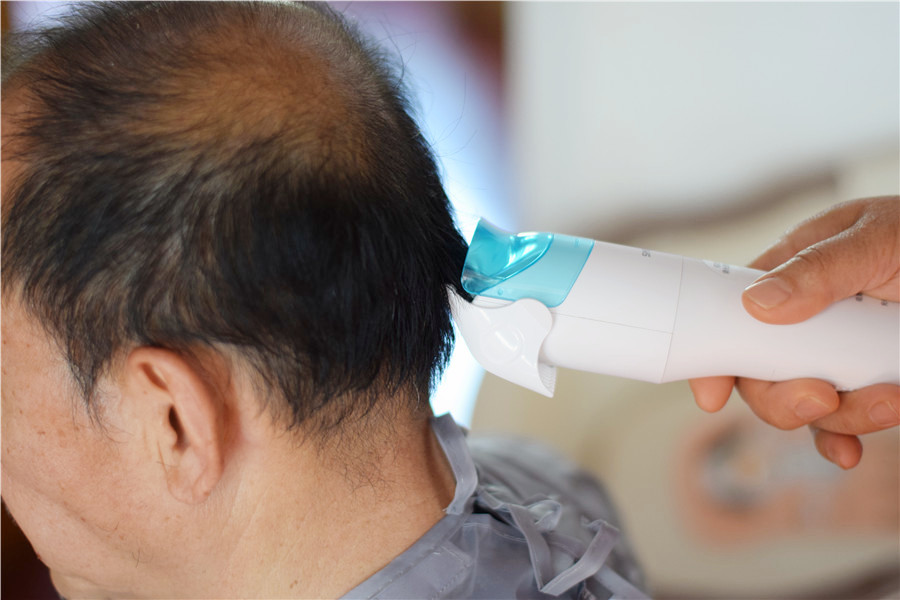 托尼电动理发器使用视频,以爱之名从心开始