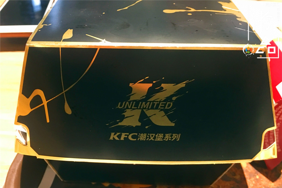 kfc新品汉堡带薯条,kfc香辣鸡腿堡和薯条