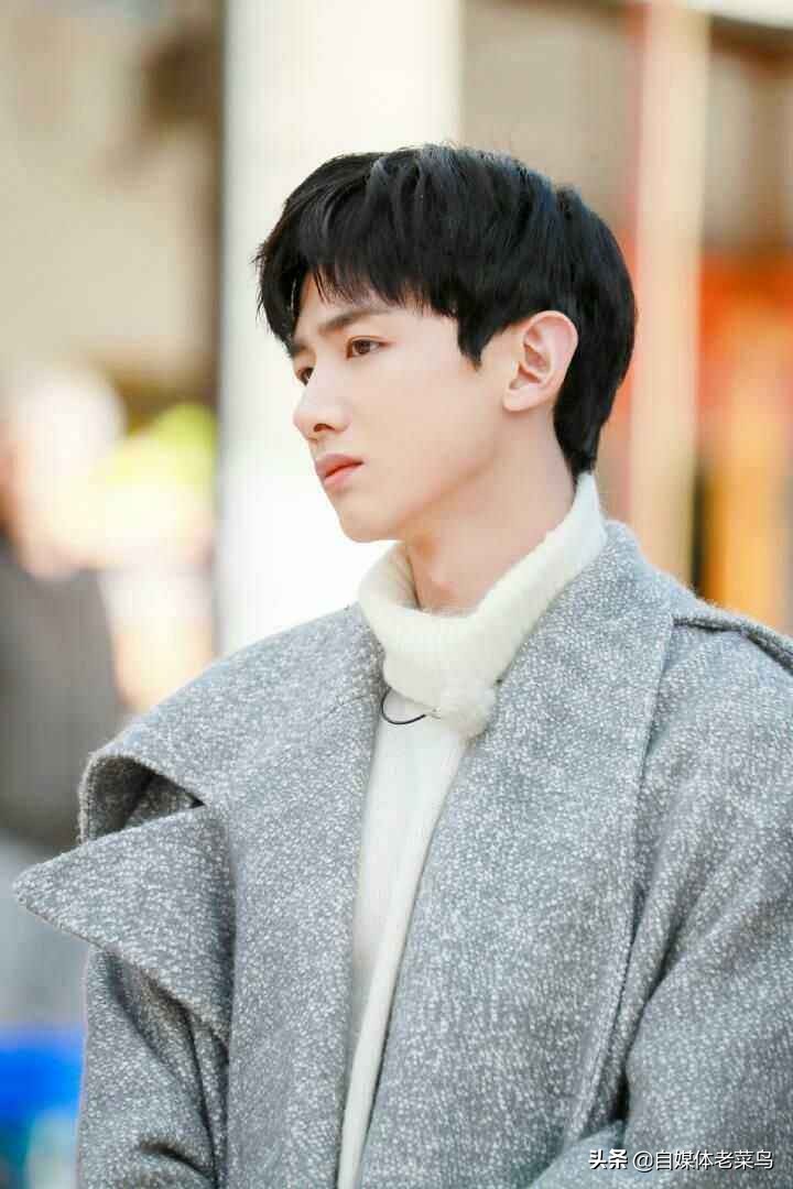 非科班白敬亭演员怎么成名的,白敬亭二线男明星