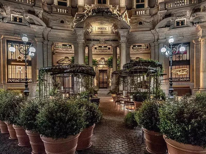 星巴克百年建筑,星巴克翻新