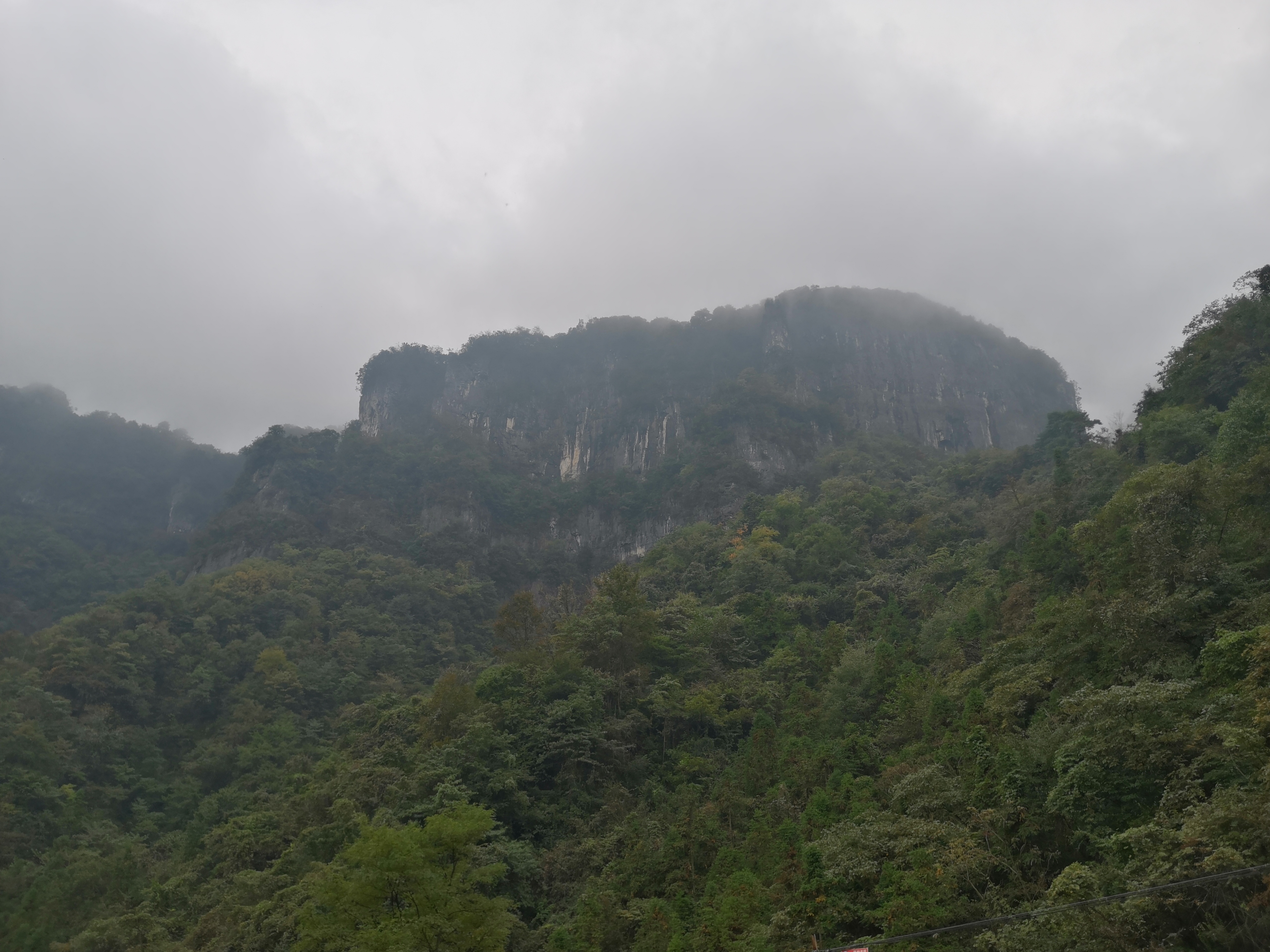 五羊本田pcx160自驾游,长阳五羊本田