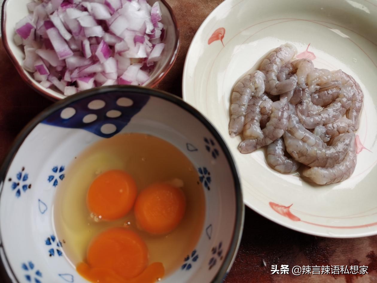 蒜香味虾扯蛋,虾扯蛋简单美味