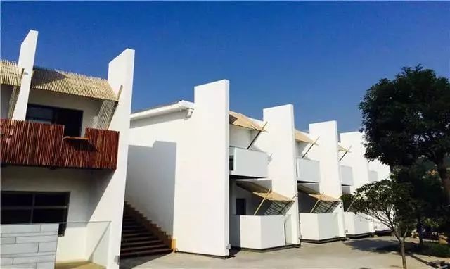 民宿365近期10家大热的极简民宿,西北风格民宿