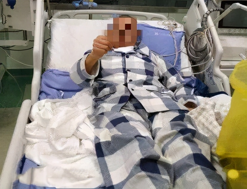 因为吃饭咬破嘴，这位大叔在ICU住了28天