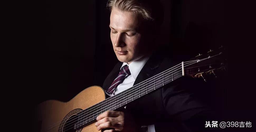 学吉他必听的古典吉他,古典吉他学两年想学民谣