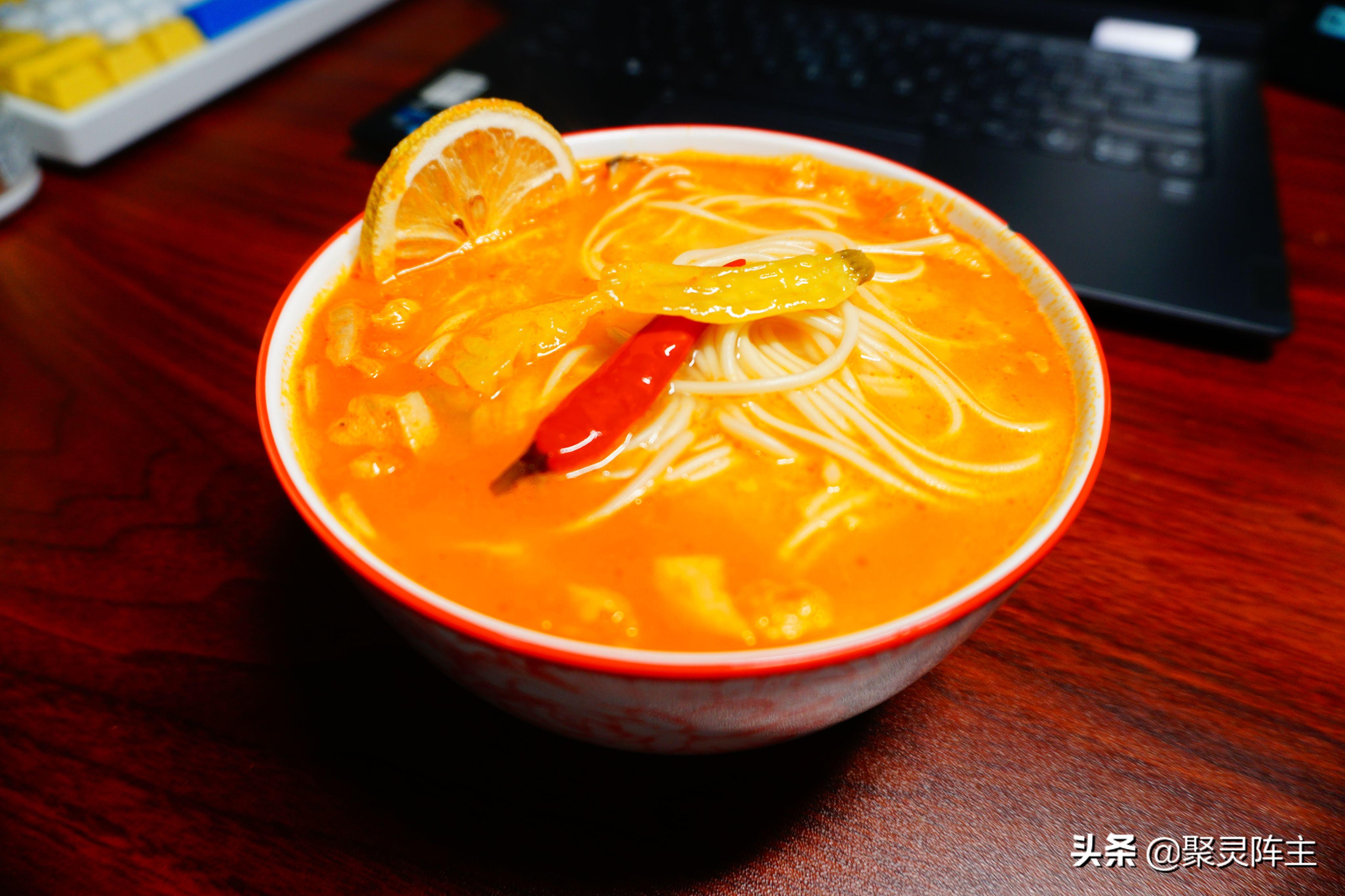 谁才是值得无限回购的YYDS？实测7品牌15款常温速食告诉你答案