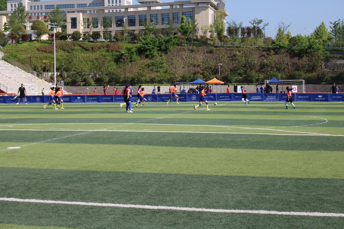 竹山县校园足球赛,竹山县第四届中小学生足球比赛