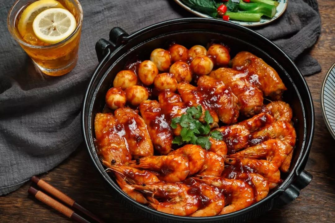 不加一滴水,让你一口入魂的三汁焖锅