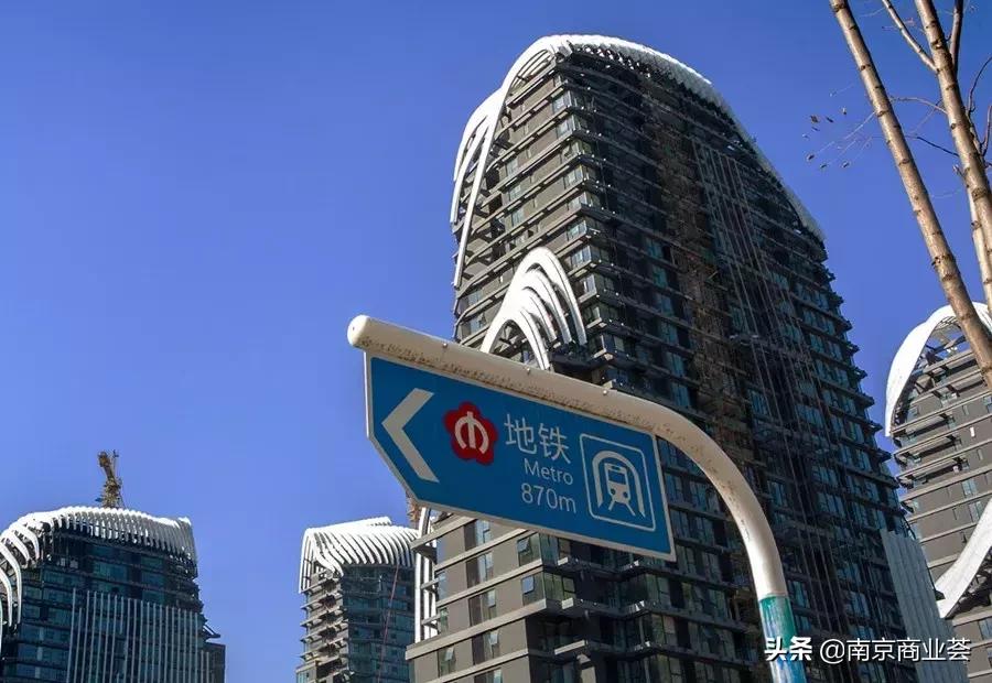 鑷存暚鍗椾含,鍗椾含璇佸ぇ鍠滅帥鎷夐泤璐墿涓績