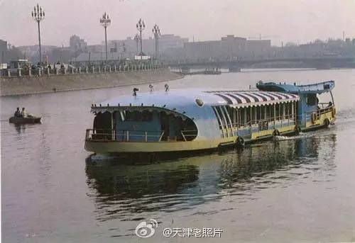 天津酒吧30年，比麦当劳还早的凯悦豆乃木，有一首恋曲1990