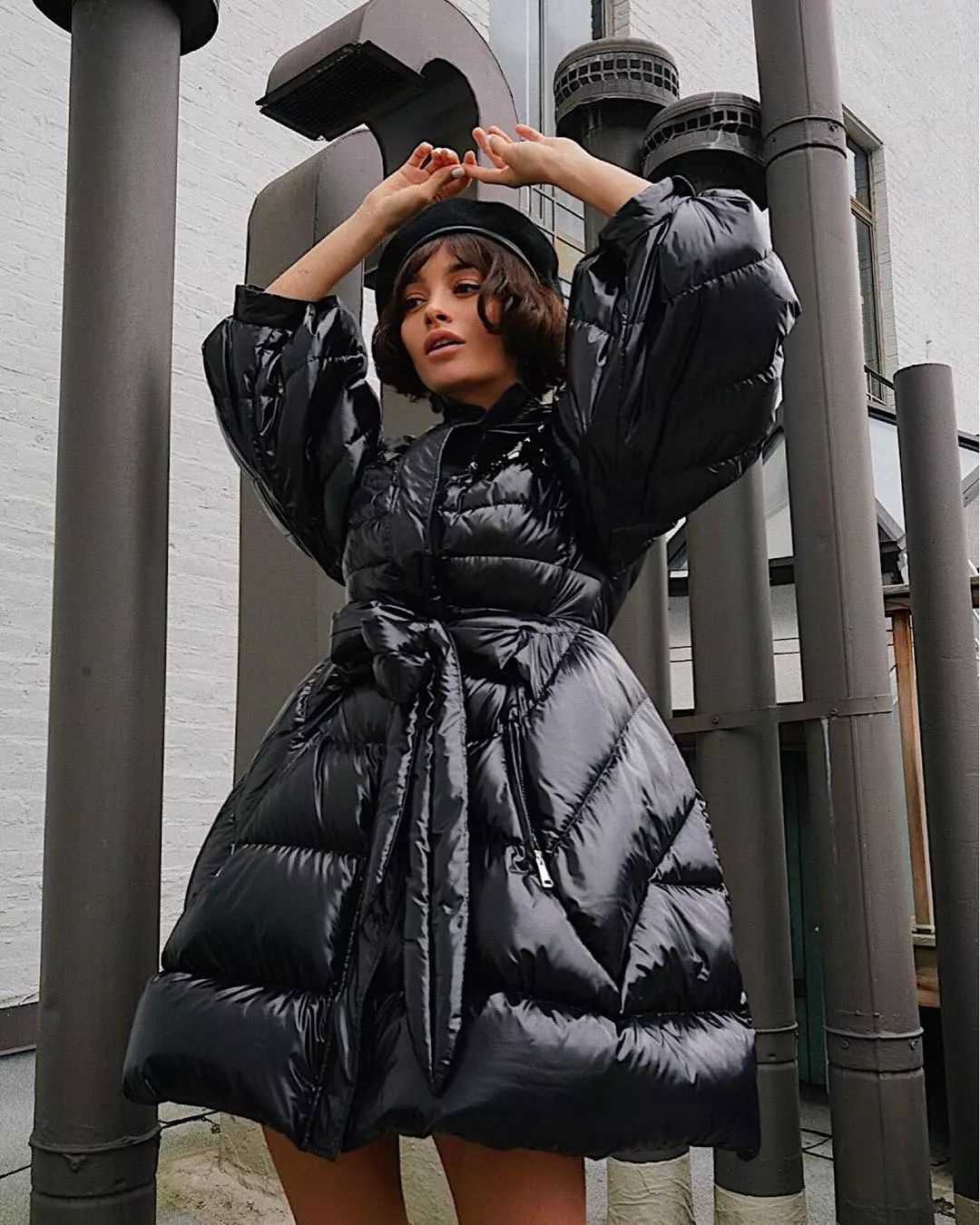 双十一大牌羽绒服打折,双十一购物狂欢节冲锋衣冬