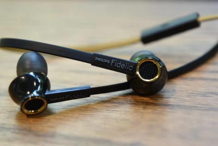 飞利浦fidelio耳机推荐,小身材大能量的音响