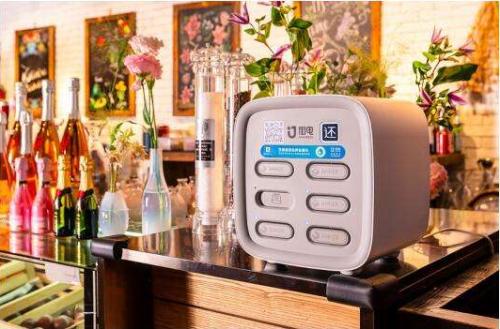 左手电商右手共享充电宝,聚美优品下一步驰向何方?