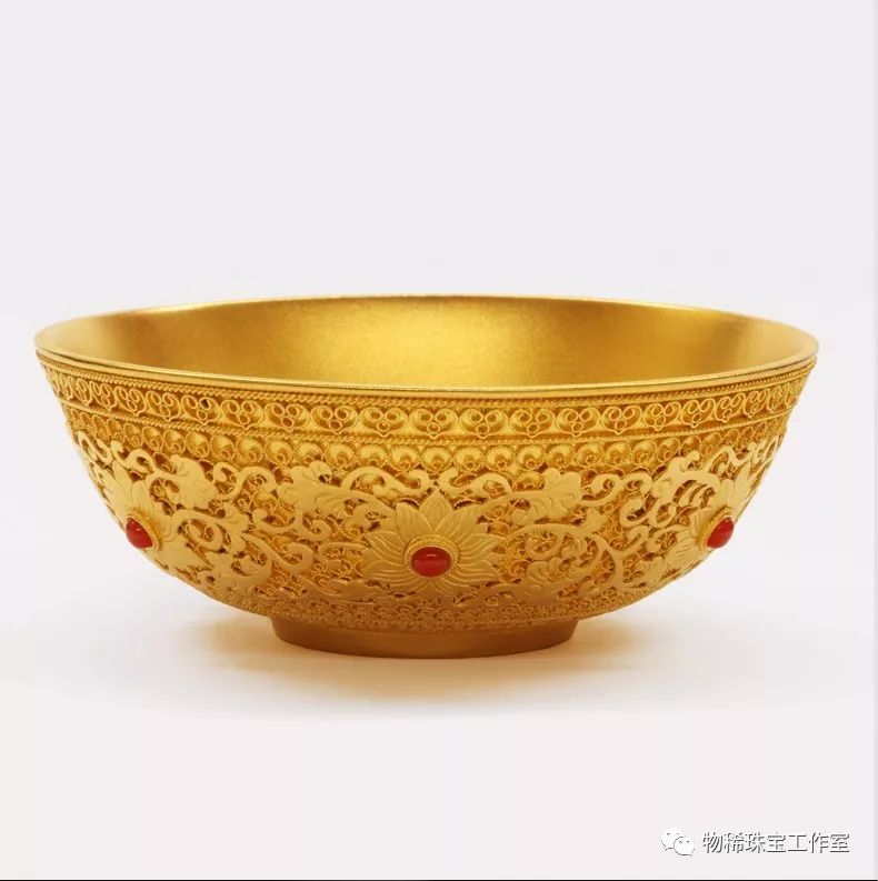 本命年戴什么首饰好龙年,本命年戴什么金饰品合适