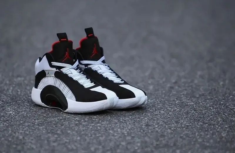 降价不减配？这双低价AJ35成了小码专属福利