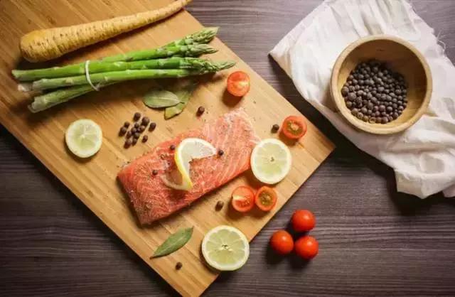 日本街头为什么看不到胖子,日本街头为什么几乎看不到胖子