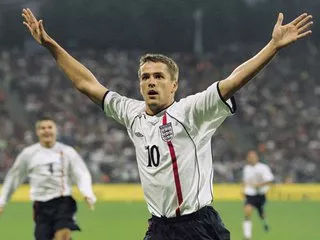 感谢,至少还有最好的足球节目祭奠着我们死去的青春