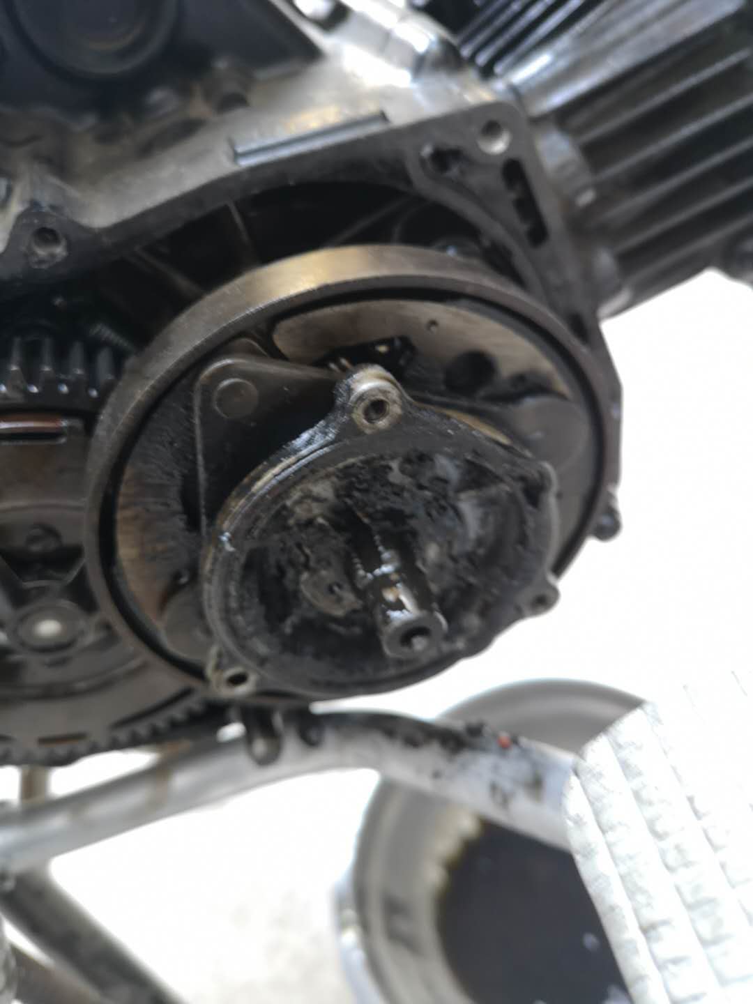 本田摩托车幼兽70c,改装老款铃木摩托