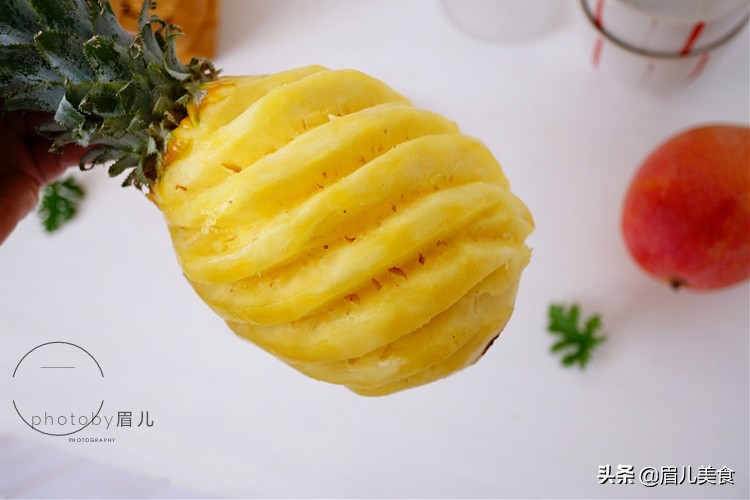 菠萝别再用盐水泡了,菠萝除了用盐水泡还可以怎么吃