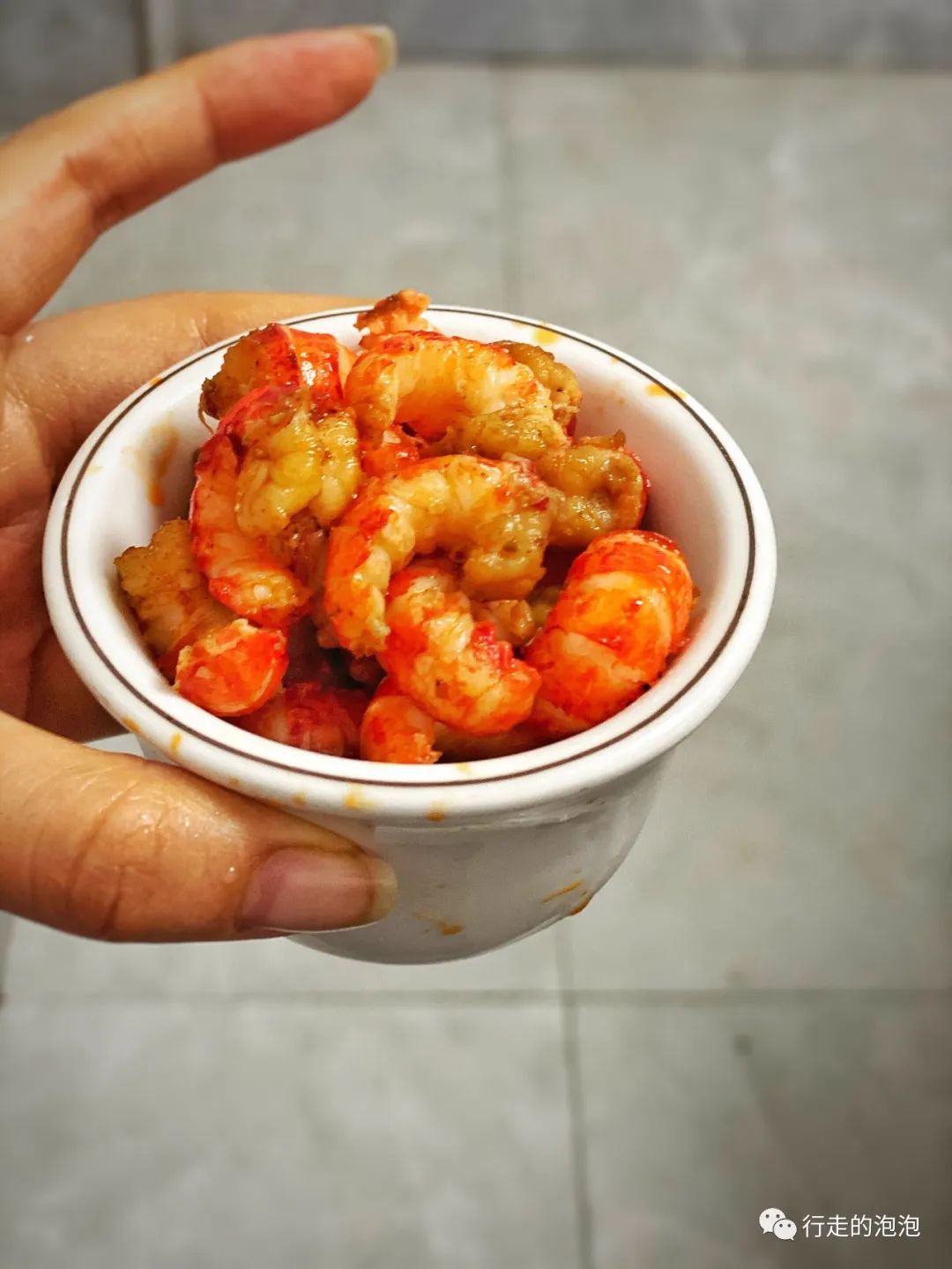 「岳阳攻略」被誉为“湖南夜宵扛把子”的烧烤城，还是小龙虾基地