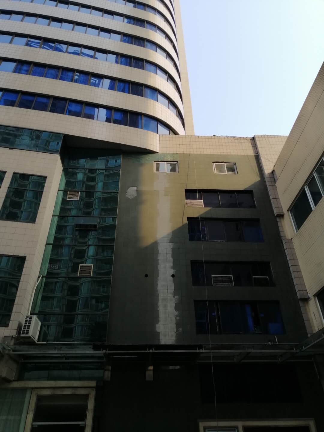 重庆写字楼外墙清洗多少钱一平方,重庆外墙清洗公司