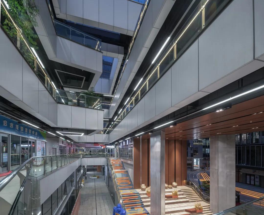 福田区阳基商业广场城市更新旧改,深圳阳基商业广场