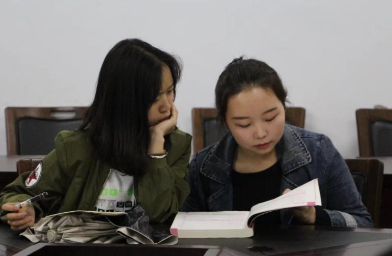 过了30岁之后,才真正知道“选调生”的好处,应届生莫要错失良机