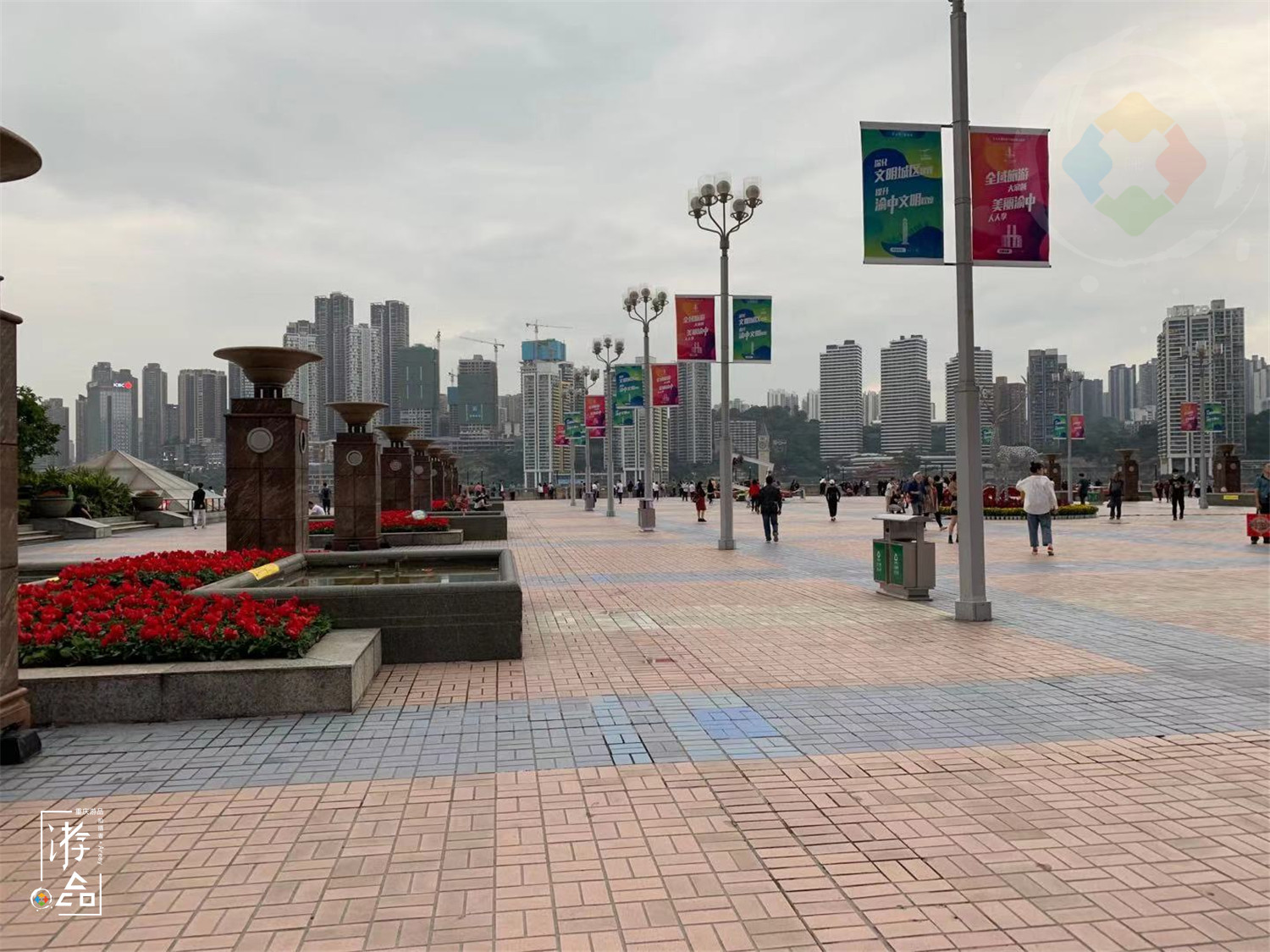 重庆朝天门不该错过的地方,重庆人去朝天门的感受