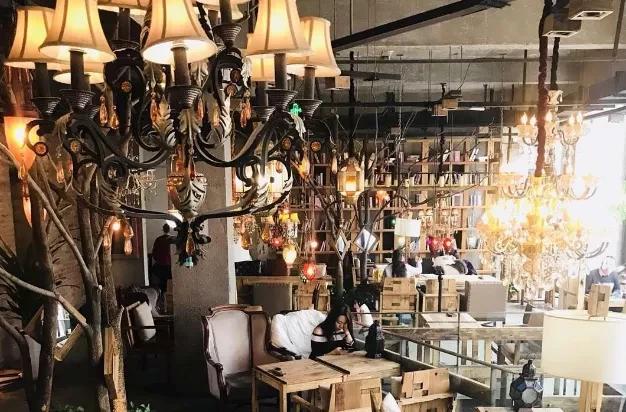 婕挅鍟＄殑鎰熷彈,婕挅鍟＄簿鑷翠笅鍗堣尪