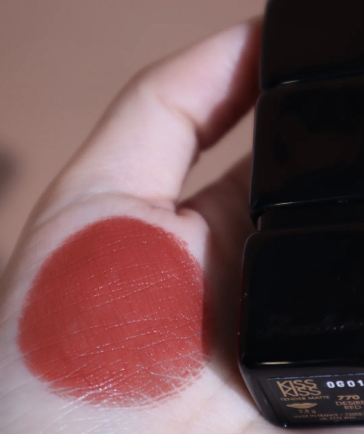 娇兰金管雾面版杨洋色,娇兰经典缎光唇膏杨洋色