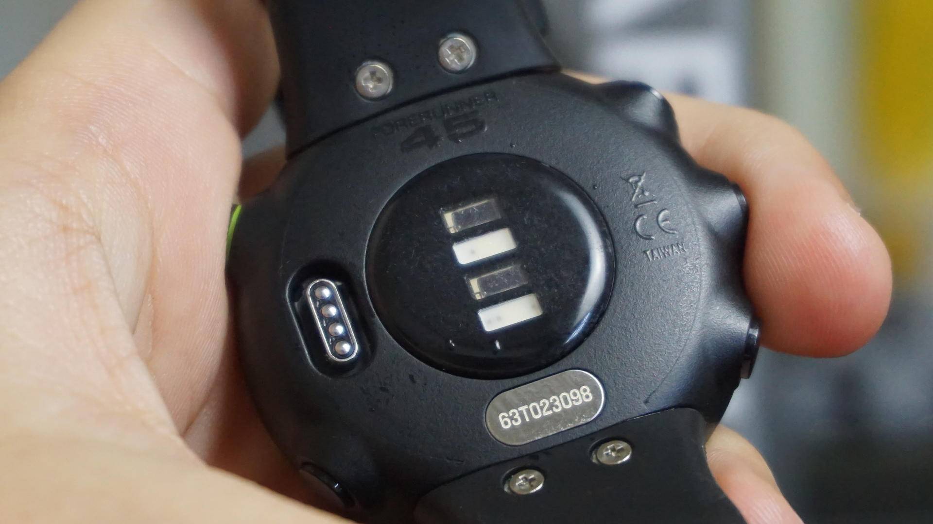 小伙子体验一周佳明45专业运动手表：优缺点都有