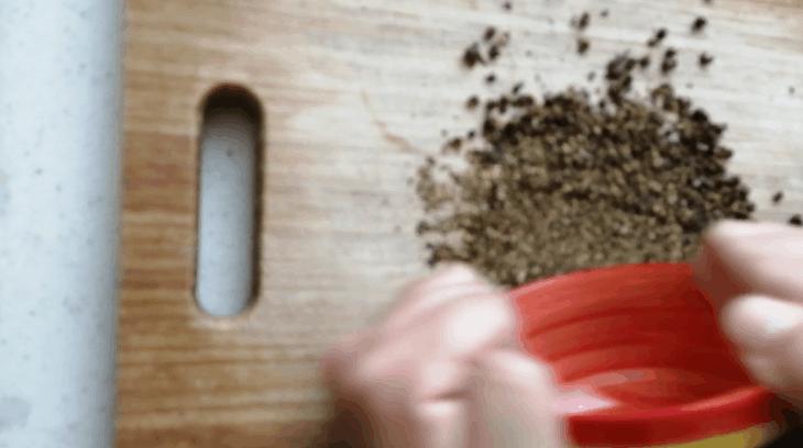 水煮椒麻鸡最正宗的做法,水煮椒怎么炒才好吃