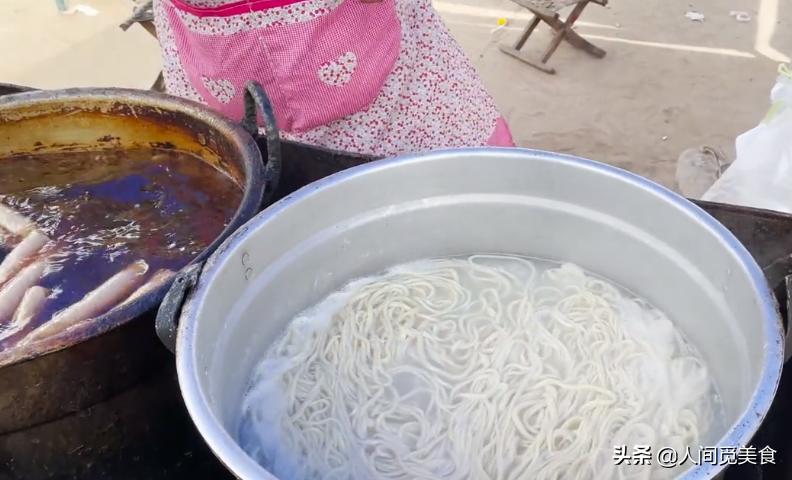 山东大集3块钱一碗拉面,山东大集拉面最新视频
