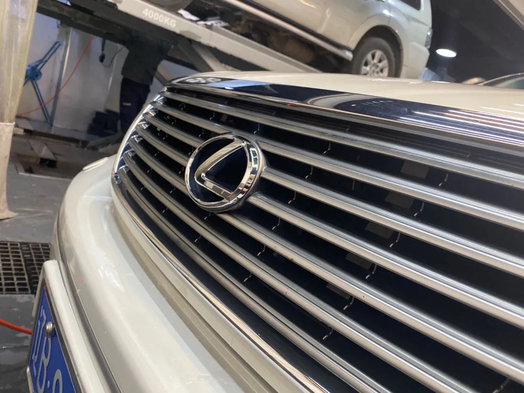 怪兽修车:翻新一辆2005年凌志LS430,当年百万经典车,满血复活