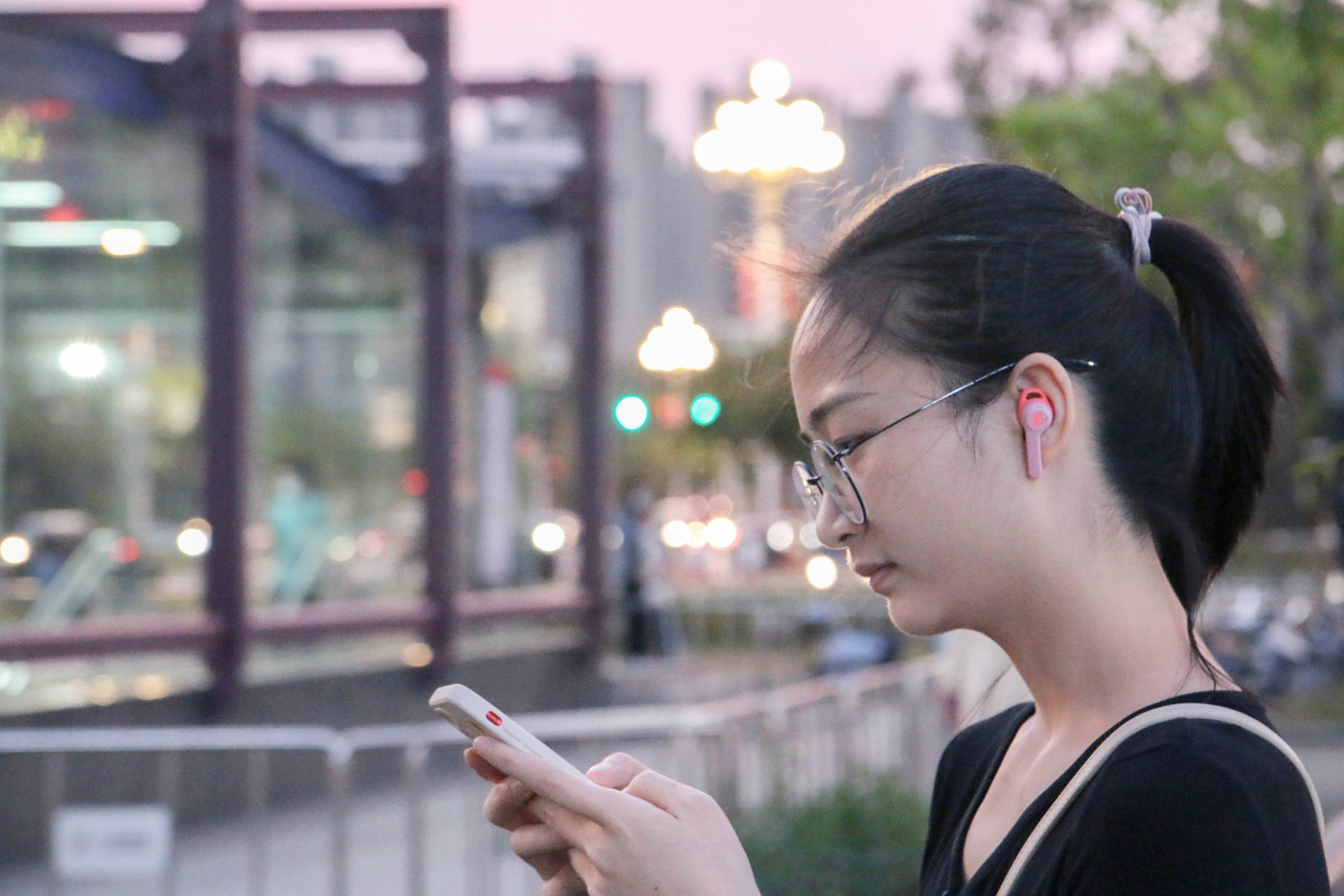 skullcandy无线蓝牙耳机测评,头戴蓝牙耳机体验评测skullcandy