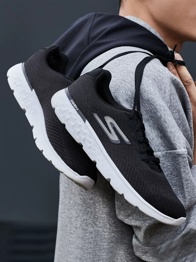 健步鞋美国,斯凯奇第七代健步鞋上市时间