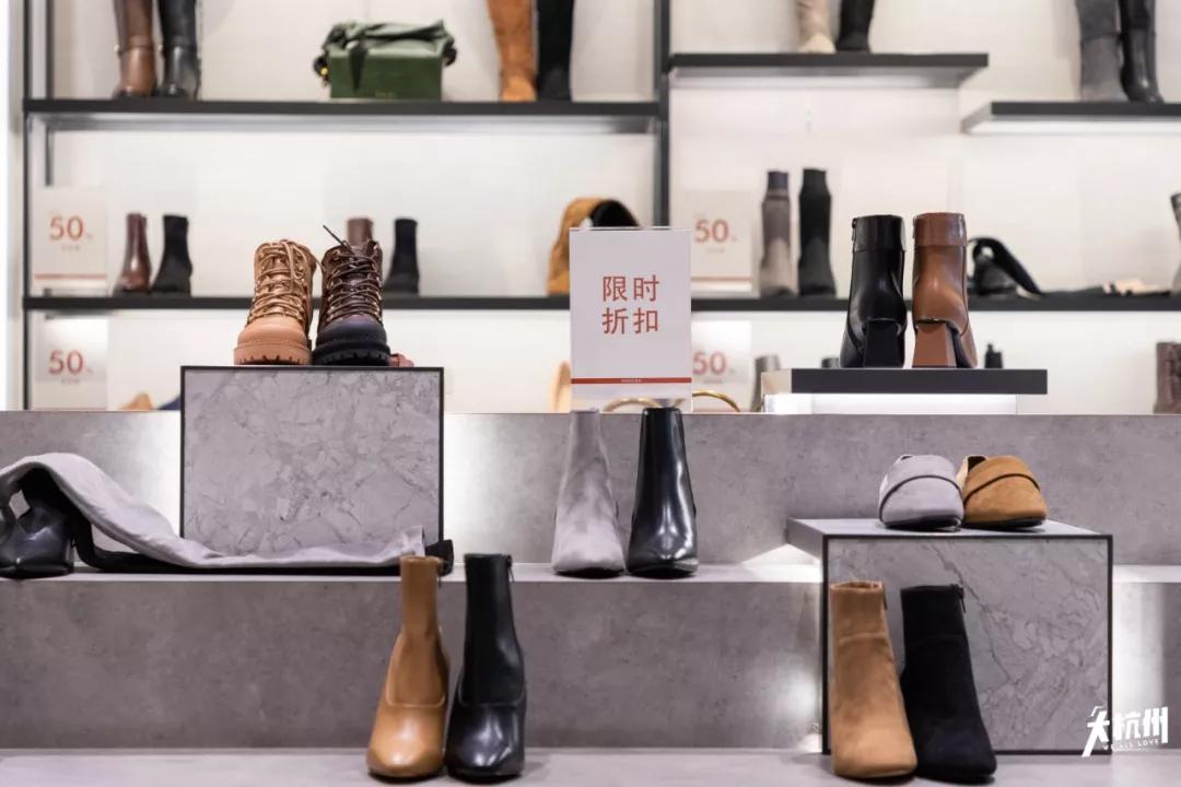 在杭州遇见紫禁城!宫灯前祈福、畅音阁迎新!来这里过故宫中国节