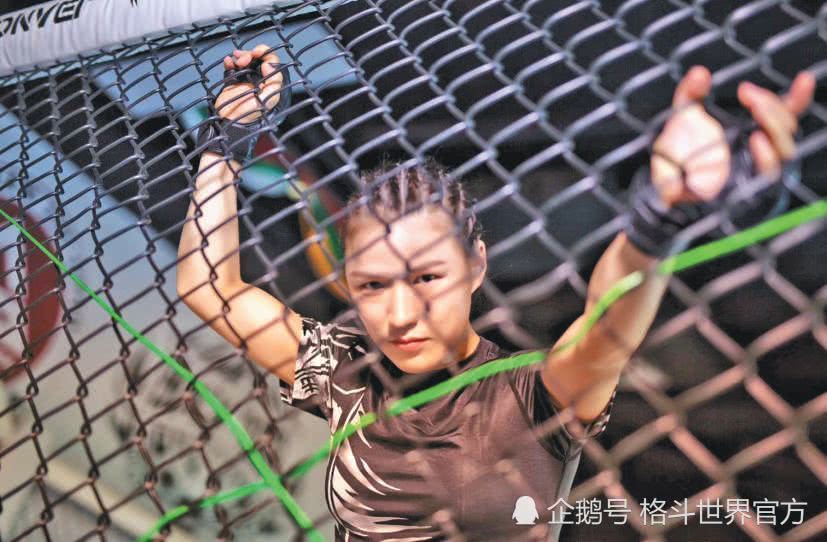 张伟丽为何能赢乔安娜,张伟丽为啥能夺冠