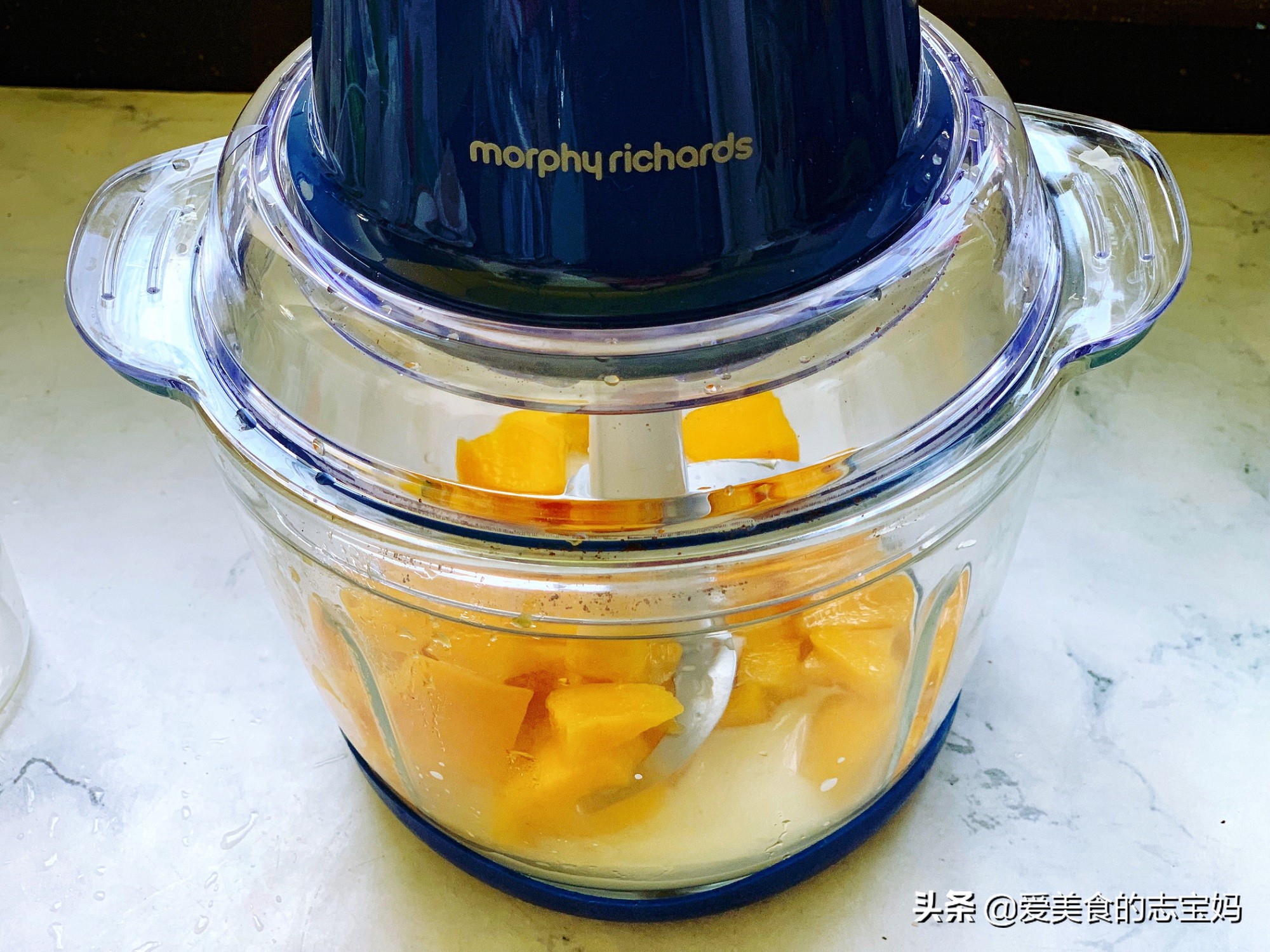 想吃雪糕不用买，自制健康零添加，这种口味的我家隔三差五做1次