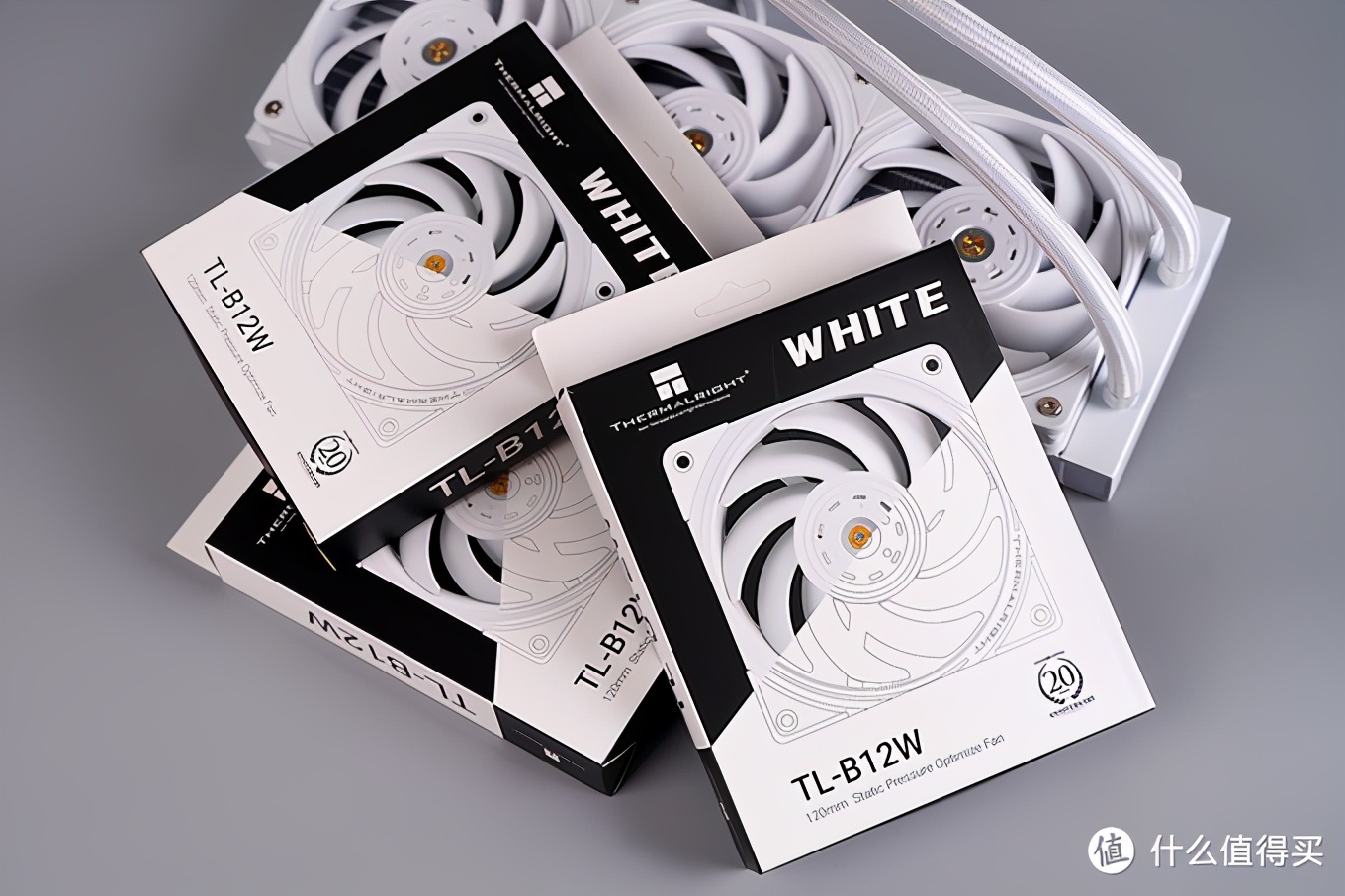 乔家一物:大号ITX装机分享,黑白美学的体现