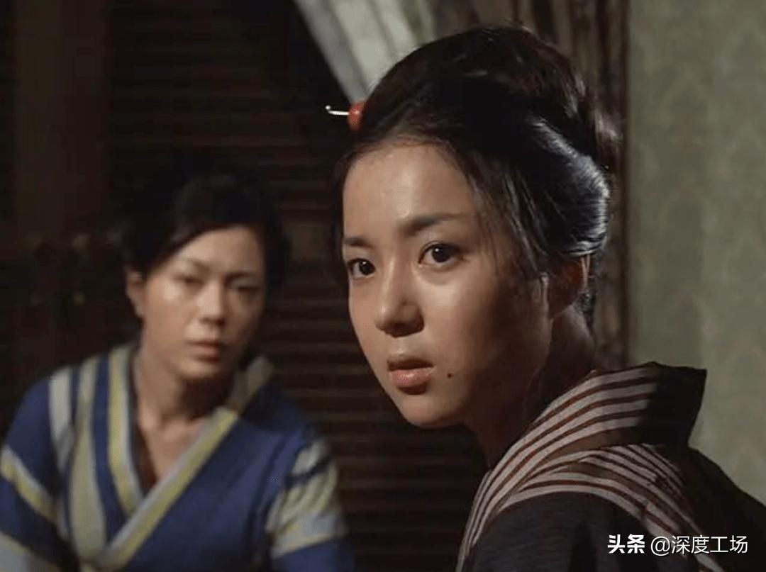 日本为侵略我国有多疯狂？百万日本*女妓**下南洋：*身卖**给日军买*器武**