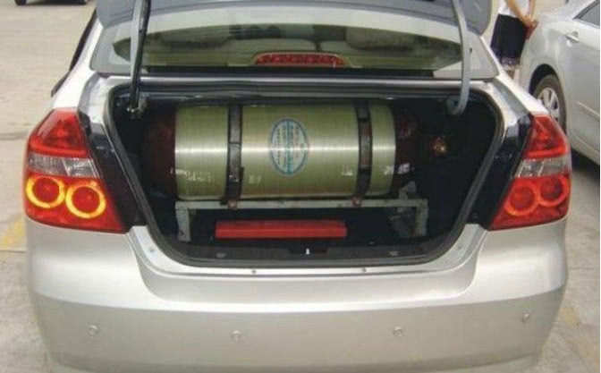 出租车为什么可以油改气,油改气出租车打不着汽油怎么办