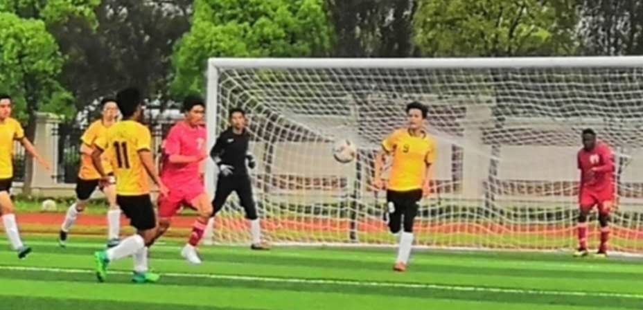 2019上海大学生足球联盟杯赛进行时，校园足球显风采！