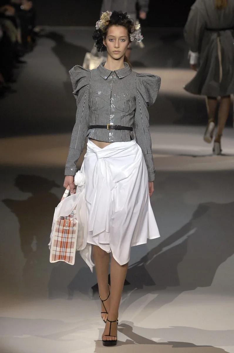 痰盂变果篮,痰盂被人玩出了新花样