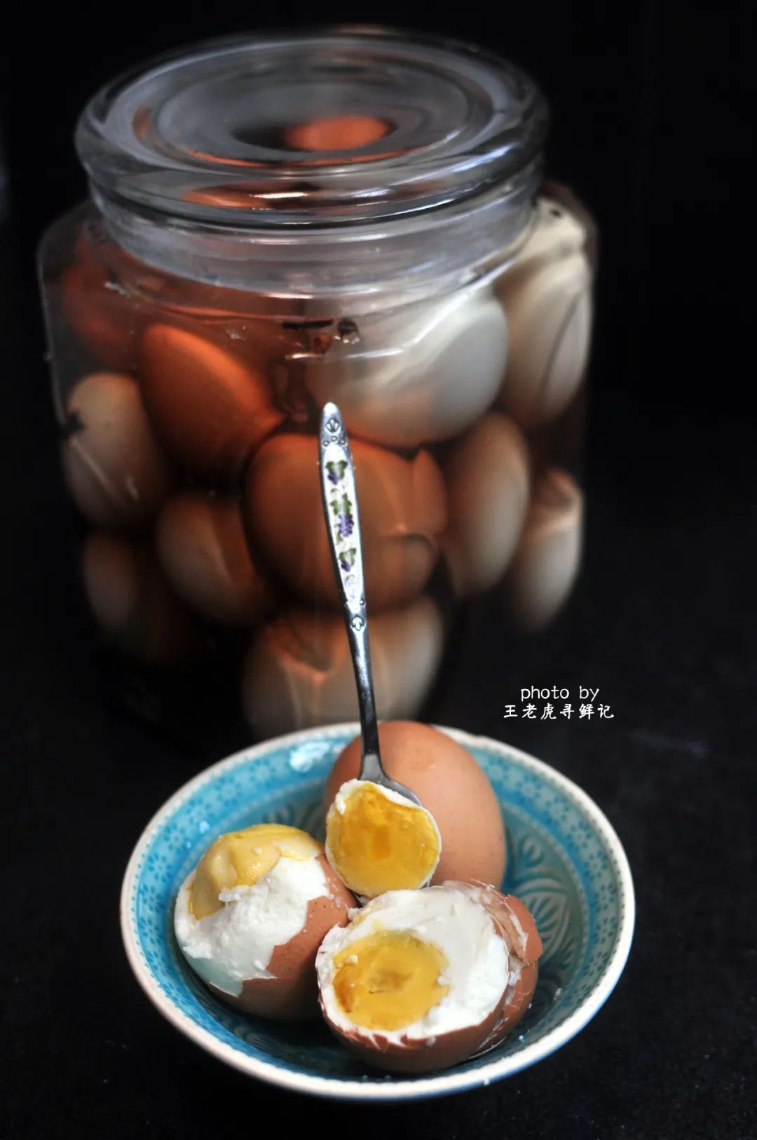 教你腌咸鸡蛋个个出油起沙,教你在家腌咸鸡蛋