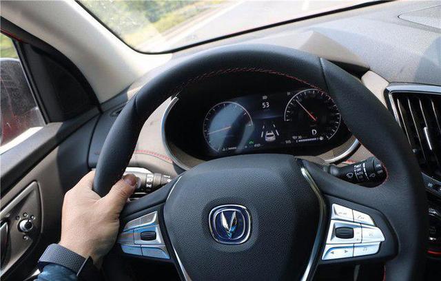 长安cs55跑山区,自驾游买长安cs55怎么样